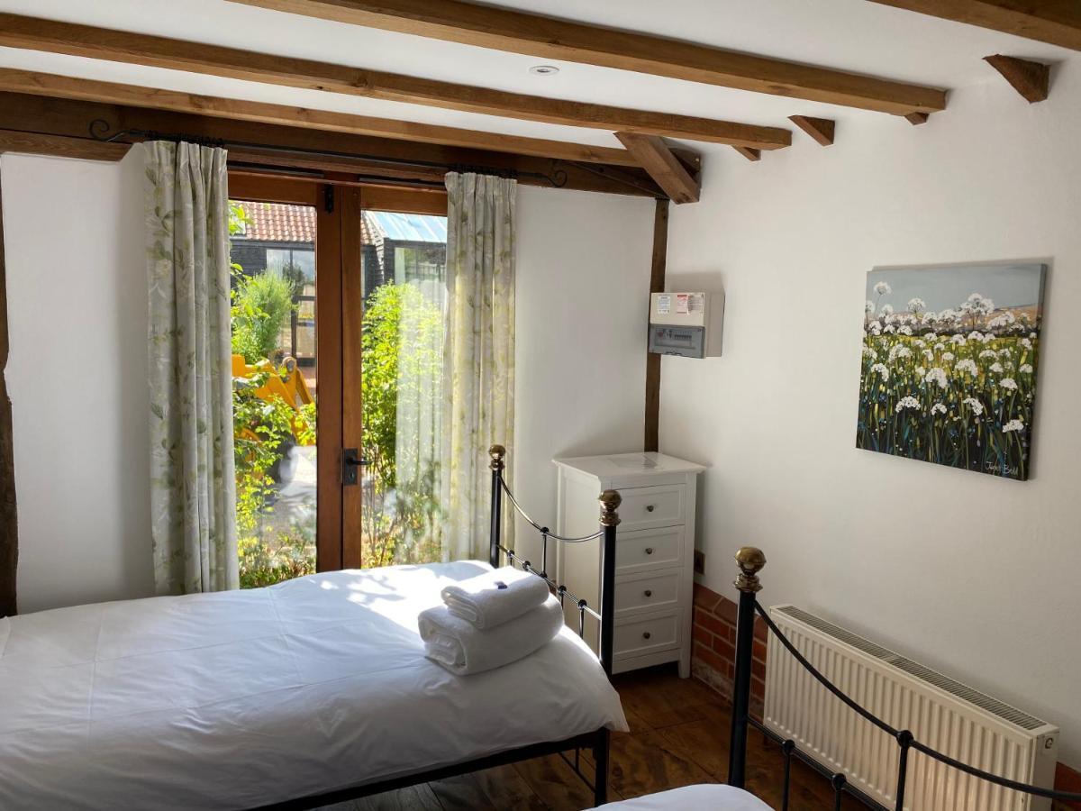 Brundish Suffolk Barn 2 Bed Idyllic 6 Acres Villa Wilby  Exterior photo